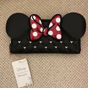 Disney Loungefly Minnie Mouse Wallet